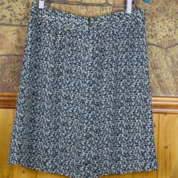 Sportscraft Skirt Black and White Floral - Picture 2 of 3